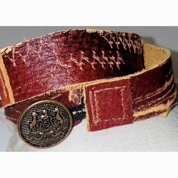 Beetlejuice Goth Jewelry Leather Wrap Bracelet I Myself Am Strange And Unusual - Picture 10 of 10
